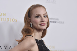 Το minimal μανικιούρ της Jessica Chastain είναι τόσο εύκολο να το αντιγράψεις