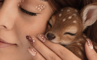 Φθινοπώριασε και τα Bambi nails επέστρεψαν. Το πιο γλυκό animal print στα νύχια μας