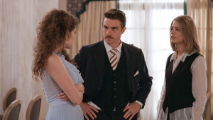 Grand Hotel: Προσπαθώντας να λύσουν έναν γρίφο βρίσκουν ένα πτώμα