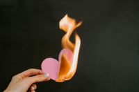 Ghost-lighting: Η πιο ύπουλη εξαφάνιση στις σχέσεις