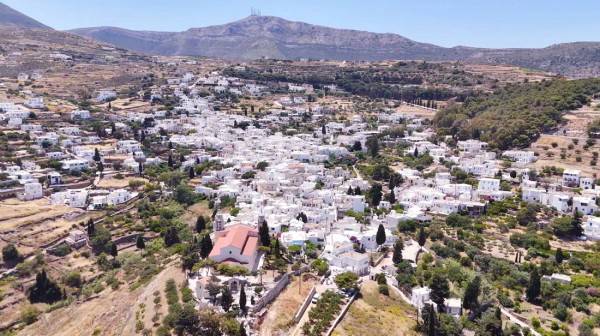 Όπου υπάρχει Ελλάδα: Η Πάρος υποδέχεται την εκπομπή