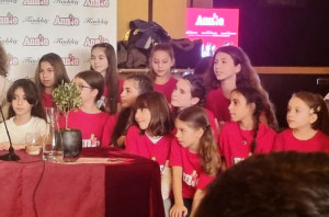 Annie: Η βαφτιστήρα του Ρέμου, κόρη Μπερτάκη-Κωσταγιού, η κόρη της Δρούτσα και η κόρη του Jason Ροδίτη του DWTS στο μιούζικαλ (Αποκλειστικό)