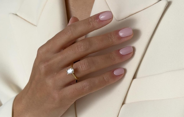 Μετά τη μανία με τα animal prints, αυτό το μανικιούρ γίνεται η νέα εμμονή