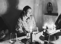 Nina Flohr: Mετά την πριγκιπική κηδεία, γιόρτασε τα γενέθλιά της με τον Φίλιππο και φίλους σε σαλέ στις Άλπεις