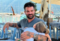 Δημήτρης Αλεξάνδρου: Τα κλάματα του Πάρη και το «μπαμπά, δε θέλω να πάω» που ακούει κάθε πρωί