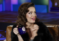 Τραϊάνα Ανανία: Οι... ξένες γλώσσες που μιλάει όταν την παρενοχλούν και το όραμα που είδε σε διαλογισμό για την πανδημία