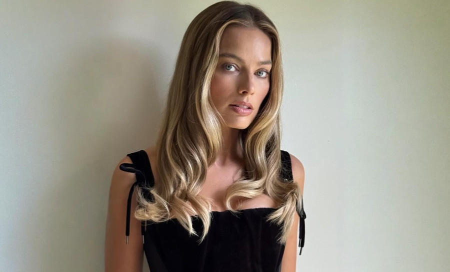 Η Margot Robbie και η τάση με τα εμφανή εσώρουχα ήταν η απόλυτη “cool girl” στιγμή
