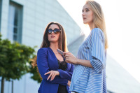 Ημέρα της γυναίκας: Οι γυναίκες σήμερα ζητούν περισσότερα. Υπάρχει όμως ένα «αλλά»