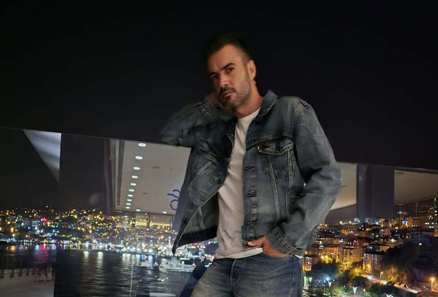 Γιάννης Τσιμιτσέλης: Ο λόγος που τον κέρδισε το «Όπου Υπάρχει Ελλάδα» και η στάση του απέναντι στον δημόσιο λόγο