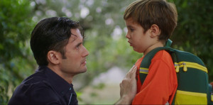 Μπαμπά σ' αγαπώ: Περιμένοντας το τεστ DNA ο Δημήτρης δένεται όλο και πιο πολύ με τον Βίκτωρα