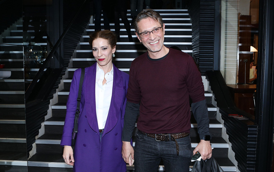 Αιμίλιος Χειλάκης για την Αθηνά Μαξίμου: «Είμαι πάρα πολύ ερωτευμένος γιατί διαρκώς αναρωτιέμαι για αυτόν τον άνθρωπο»