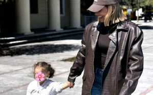 Μαλέσκου: Στην πατρίδα της για το Πάσχα ζωγραφίζει Μπότια με την κόρη της (και δεν θέλει να το σπάσει)