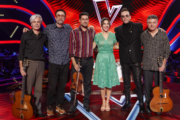 The Voice: Χτύπησε 30άρια η επιστροφή Μαραβέγια - Έρχονται οι Gadjo Dilo και μια διασκευή για το Gucci φόρεμα που θα τρελάνει τον Μαζωνάκη!