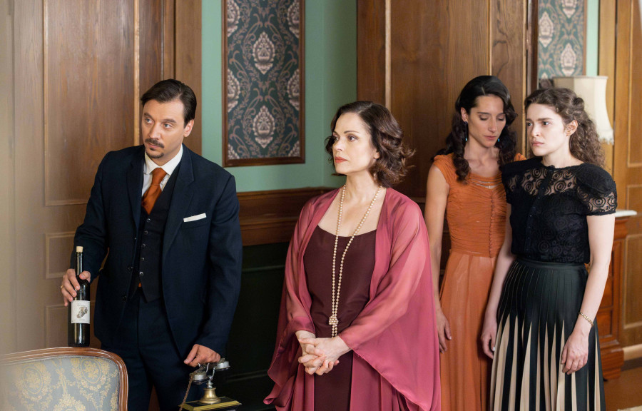 Grand Hotel: Μια εξαφάνιση φέρνει στο φως ένα ένοχο μυστικό