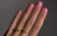 Jelly Nails: Το trend που μαγνητίζει τα κομπλιμέντα – 8 φρέσκοι τρόποι να το δοκιμάσετε