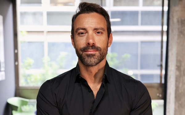 Ο Σάκης Τανιμανίδης και το Dragons' Den στον ΣΚΑΙ