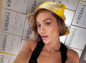 Rita Ora: Αυτό είναι το βικτωριανό αρχοντικό που ζει στο Λονδίνο με τον παραδεισένιο κήπο