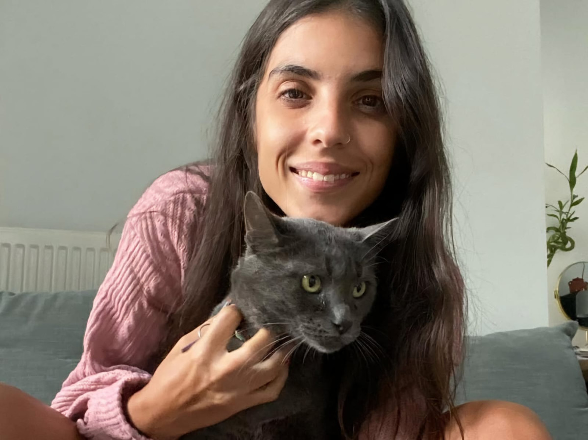 Άννα Μαρία Βέλλη: Ο γάτος της, της έκλεισε εισιτήρια για ταξίδι! (που ΔΕΝ θα πάει)