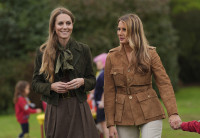 H Kate Middleton εμφανίστηκε με το απόλυτο fall look που θα γίνει trend και θύμισε κάτι από Diana