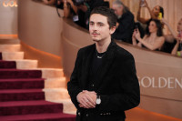 Ποιο είναι αυτό το κόσμημα που ο Timothée Chalamet δεν αποχωρίζεται ποτέ και έχει κινήσει την περιέργεια των θαυμαστών;