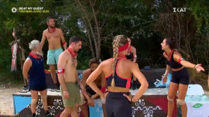 Survivor: Μόνο στα χέρια δεν πιάστηκαν Μαντίσα και Δημήτρης για τη χαμένη προσπάθεια της Κέλλυς - Υποψήφιος όμως... ο Βαλάντης