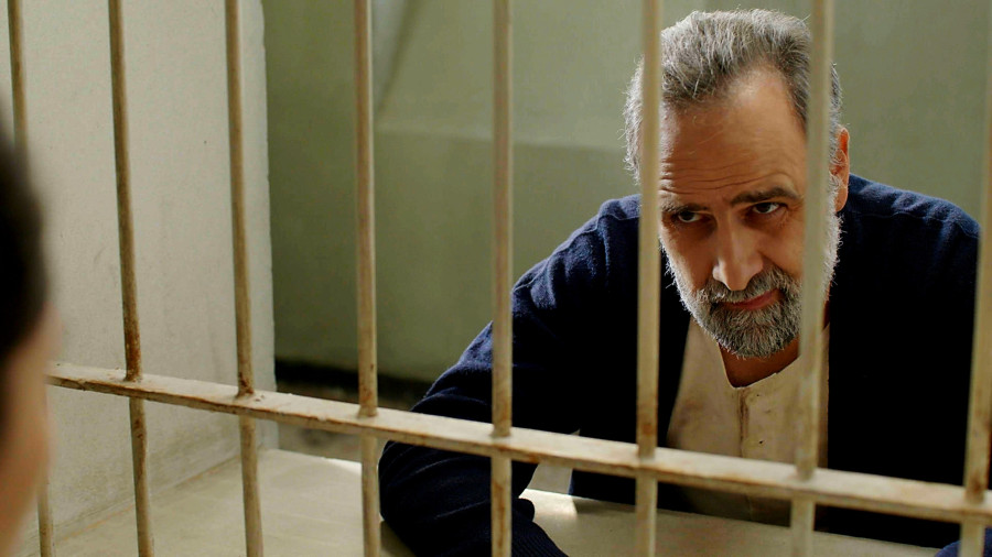 Άγιος έρωτας: Η δίκη του Παύλου ξεκινά την ώρα που τα παιδιά της Χριστίνας προσπαθούν να την πείσουν να πει την αλήθεια