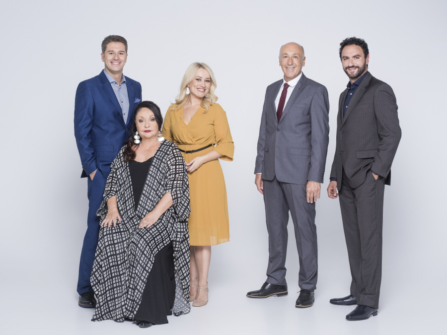 Το Σόι σου: Το πρώτο τραπέζι των Τριαντάφυλλων της νέας εποχής! Άραγε θα έχει σάλτσα σμέουρο;