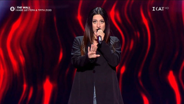 The Voice: Έκανε όλους τους coaches να τραγουδήσουν για χάρη της και μετέτρεψε το show σε μοναδική συναυλία