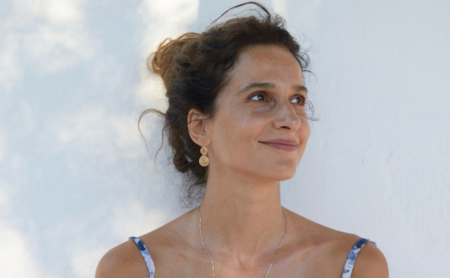 Μαρίνα Καλογήρου: Κάνει την τραυματική εμπειρία της σεξουαλικής κακοποίησης συλλογική προσπάθεια για να δώσει δύναμη και σε άλλα θύματα