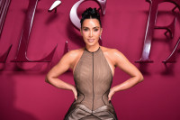 Kim Kardashian: Το εξωπραγματικό ποσό που ξοδεύει τον χρόνο μόνο για το full glam της