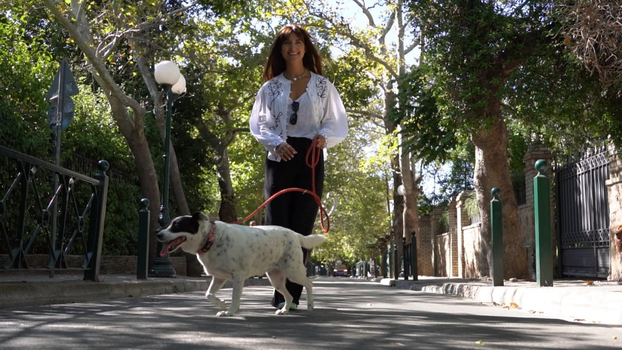 Pet Stories: Η Βασιλική Ρούσσου μάς συστήνει την Τίτη