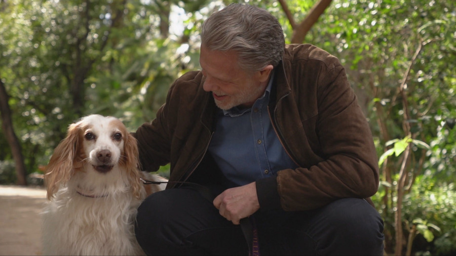 Pet Stories: Στην παρέα μας, o βουλευτής Παύλος Γερουλάνος και η αγαπημένη του Φίλη