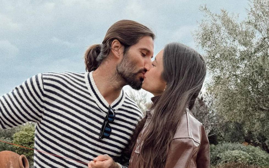 Γιώργος Καράβας-Ραφαέλα Ψαρρού: Οικογενειακό roadtrip εκτός Ελλάδος. Πού πήγαν;