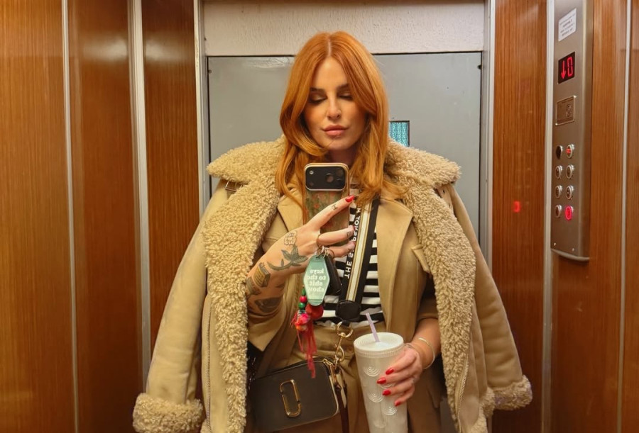 Εβελίνα Νικόλιζα: Πηγαίνοντας σε παιδική ταινία με τους γονείς της, μαντεύεις για πιο πράγμα την «έψελναν» στο αυτοκίνητο;