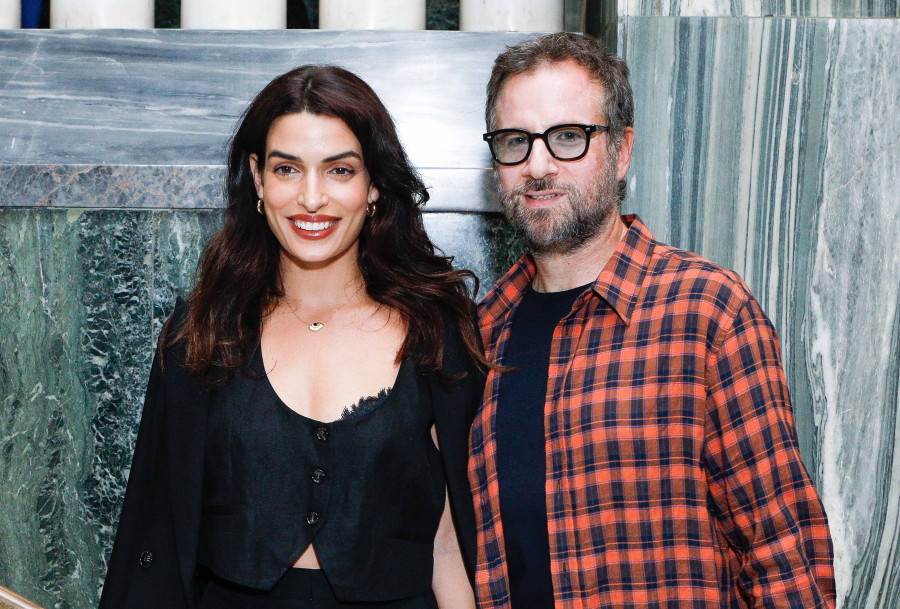 Τόνια Σωτηροπούλου - Κωστής Μαραβέγιας: Πάσχα στην αγαπημένη τους Ύδρα - Σε ποιου σκηνοθέτη την παρέα βρέθηκαν;