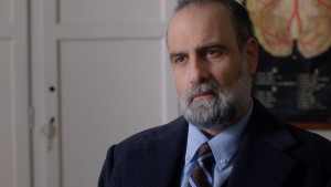 Άγιος έρωτας: Οι μάσκες πέφτουν για τον Παύλο και τη Δέσποινα