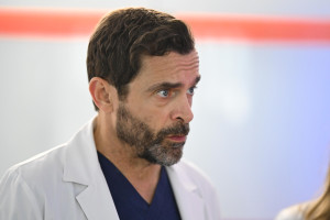 Ο Γιατρός: Ο Ανδρέας ύποπτος για τον ξυλοδαρμό του Ηλιάδη