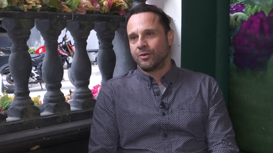 Όπου υπάρχει Ελλάδα: Ταξιδεύει σε Κομοτηνή και Ξάνθη και θυμάται το Μη μου λες αντίο