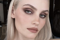 Τα ματ κραγιόν και τα lip stains επιστρέφουν (και αυτά είναι τα μυστικά για να τα εφαρμόζετε σωστά και να διαρκούν όλη μέρα)