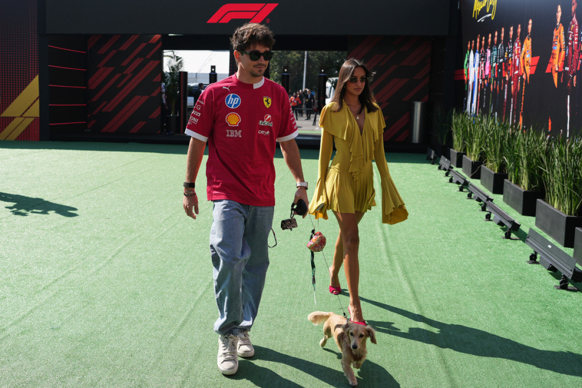 Charles Leclerc: Αρραβωνιάστηκε με την Alexandra Saint Mleux! Το πιο cute love story της Formula 1