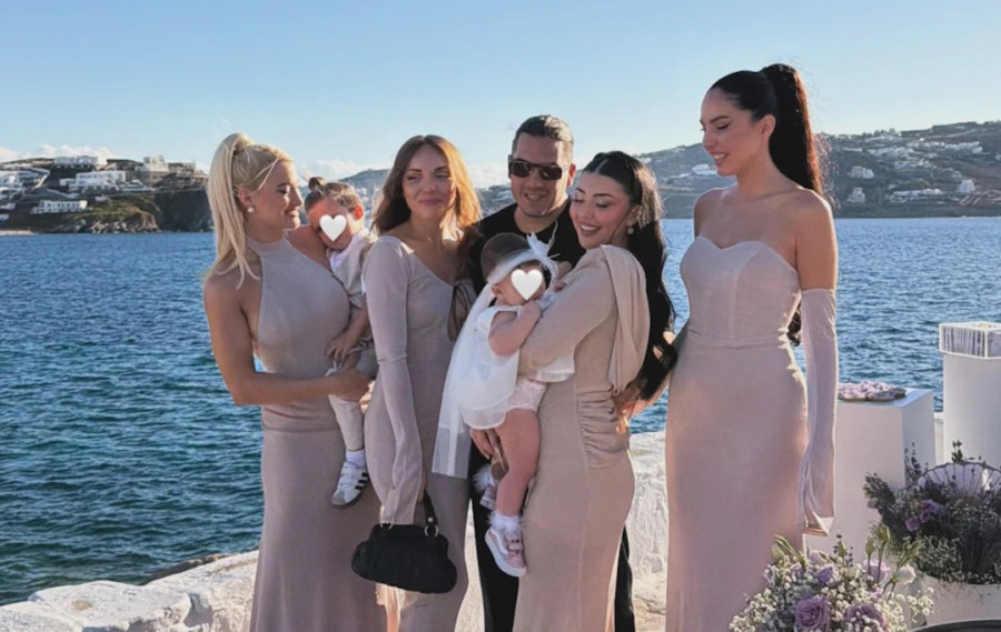 Ιωάννα Τούνη: Έγινε νονά για πρώτη φορά! Μία βάφτιση βγαλμένη από παραμύθι δίπλα στο κύμα