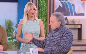 Φαίη Σκορδά σε Μικρούτσικο που επέστρεψε: «Κάτσε 5 μέρες και ξεκουράσου άνθρωπέ μου»-Τι απάντησε;