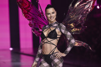 Η Victoria’s Secret μόλις έκανε μια τεράστια ανακοίνωση που άφησε άφωνους τους φανς – «Θεέ μου, θα βάλω τα κλάματα»
