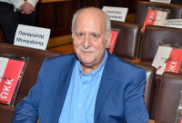 Γιώργος Παπαδάκης: Η συγκινητική πράξη που επαναλάμβανε κάθε Χριστούγεννα και δεν γνώριζε ούτε η οικογένειά του