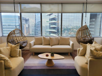 Γιατί κάποιοι διακοσμητές ισχυρίζονται ότι το σπίτι μας χρειάζεται κάτι… παράξενο;