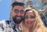 Κλέλια Πανταζή: 10 χρόνια έρωτα, ταξιδιών και οικογενειακής ευτυχίας με τον Λευτέρη Τσάκαλο