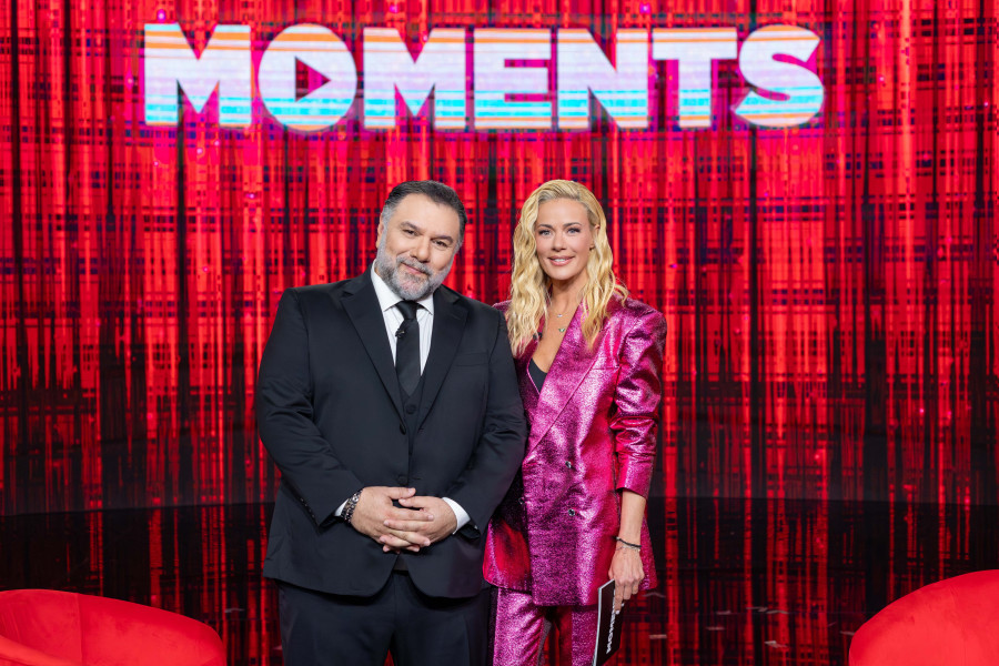 Moments: Στιγμές συγκίνησης και απρόσμενες εκπλήξεις για τον Γρηγόρη Αρναούτογλου