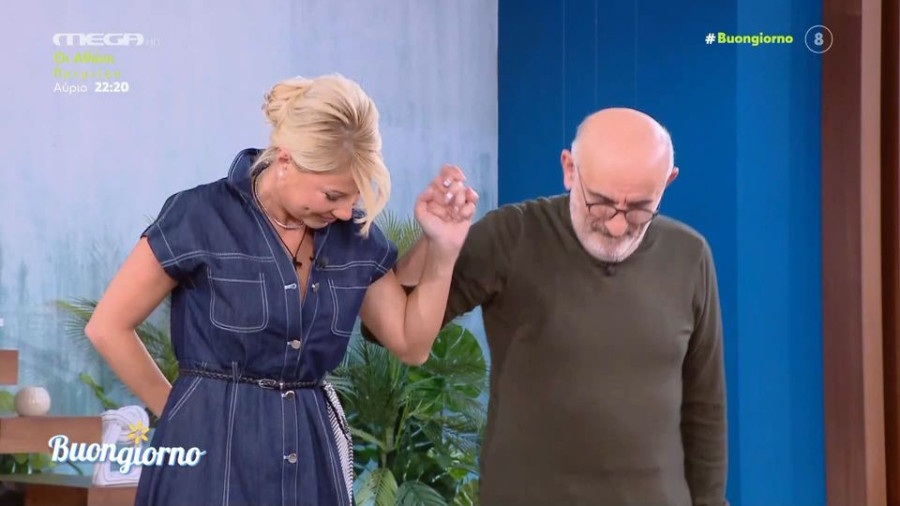 Τάκης Βαμβακίδης: Ο ποντιακός χορός με τη Φαίη Σκορδά που έκλεψε την παράσταση