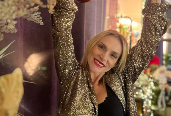 Ελεωνόρα Ζουγανέλη: Μια στάση στο Λονδίνο και ένας προσωπικός στοχασμός λίγο πριν αλλάξει η χρονιά