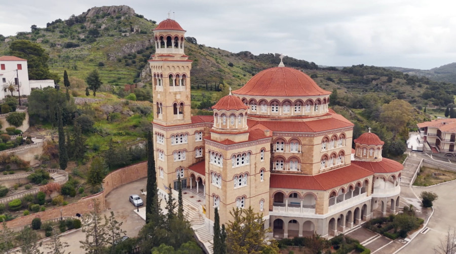 Όπου υπάρχει Ελλάδα: Μεγάλη Πέμπτη σε Νάξο, Αίγινα και Πάρο